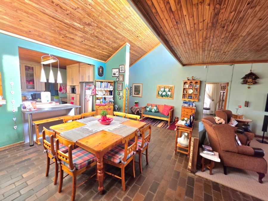 5 Bedroom Property for Sale in Panorama Free State